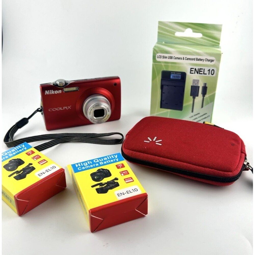 Nikon Coolpix S205 Digital Camera  12MP Tested w/ 3 Batteries Case USB & Charger - Picture 4 of 7